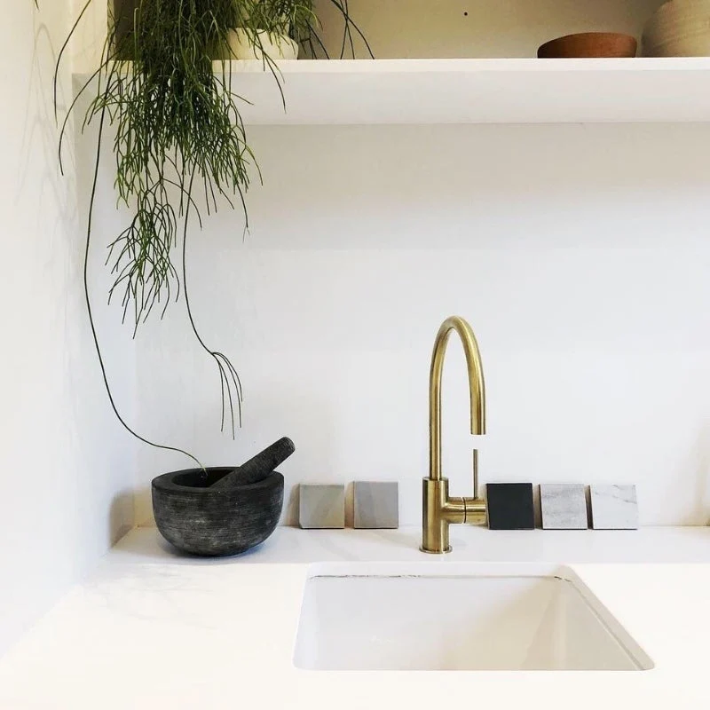 Turner Hastings Cuisine 460mm Inset / Undermount Fireclay Sink - Image 8